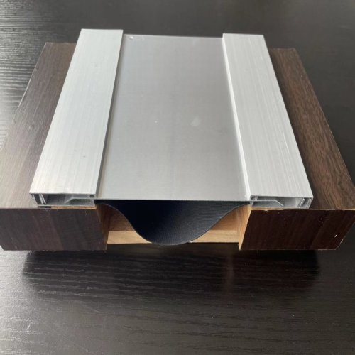伸缩缝