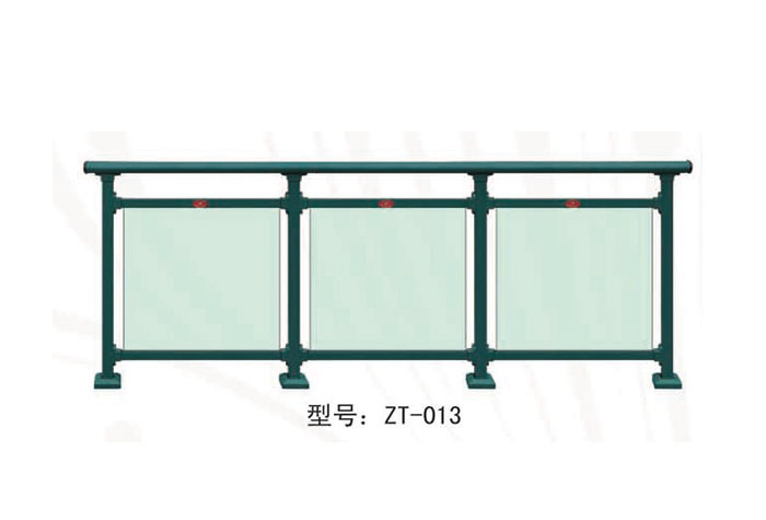 阳台栏杆