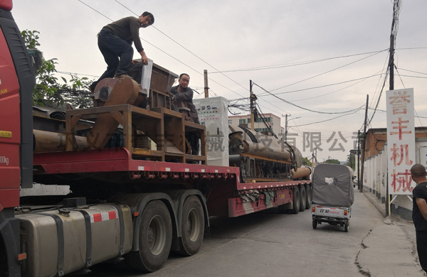 连续式炭化炉发货现场